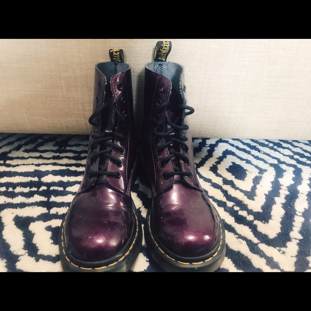 Dr. Martens - Pascal - Women’s size 7